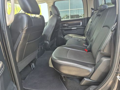 Used 2017 RAM 1500 Laramie w/ Convenience Group image 12