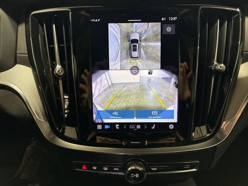 Used 2024 Volvo V60 T8 Polestar image 20