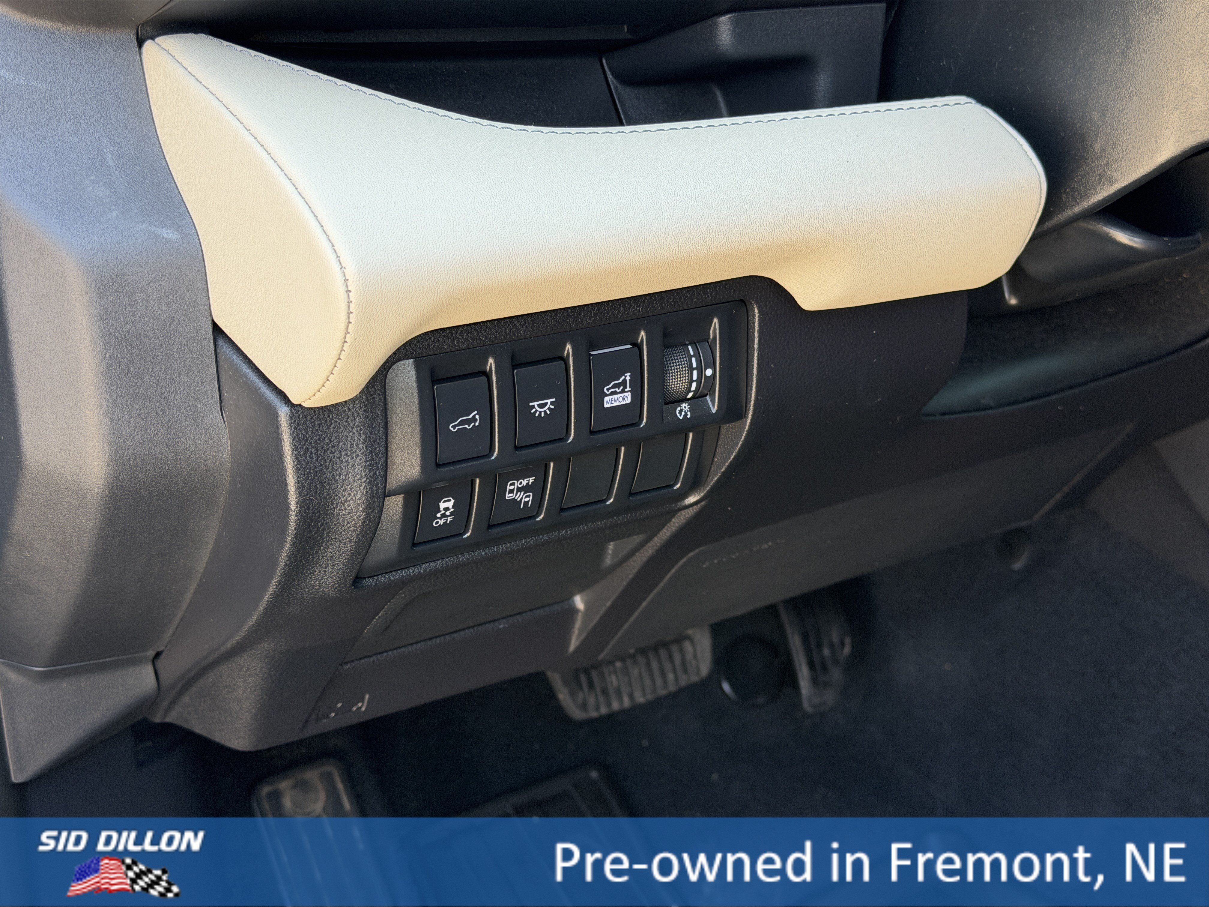 Used 2021 Subaru Ascent Touring w/ Popular Package #2A AWD/4WD image 13