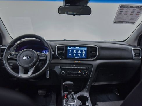 Used 2020 Kia Sportage LX image 22