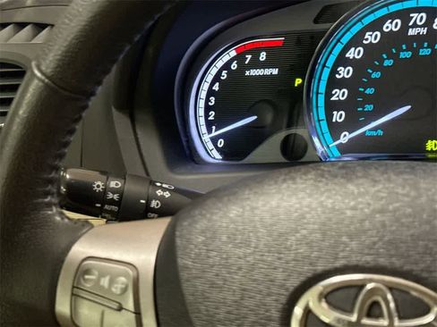 Used 2012 Toyota Venza XLE image 29