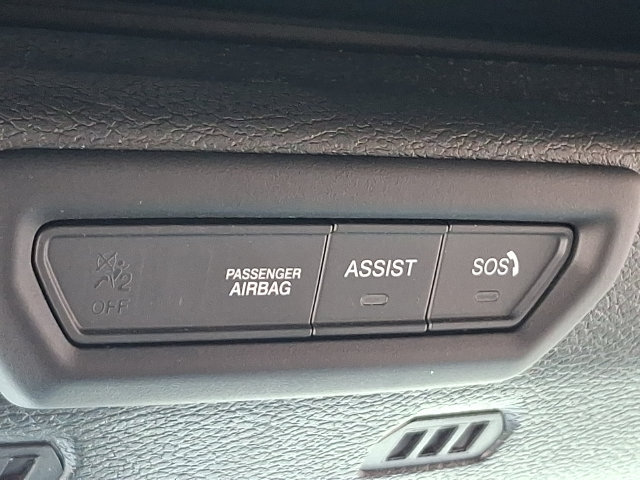 Used 2023 Jeep Wrangler Unlimited Sahara AWD/4WD image 26