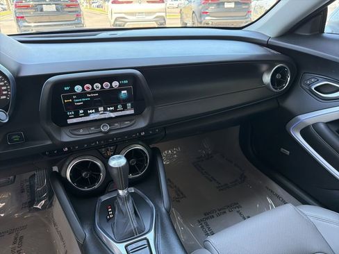 Used 2016 Chevrolet Camaro SS RWD image 14