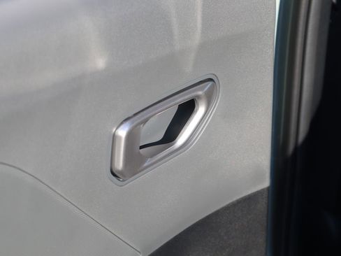 New 2025 Kia K4 LXS image 14