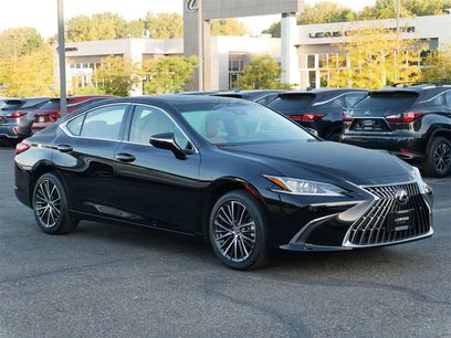Certified 2024 Lexus ES 250 w/ Premium Package