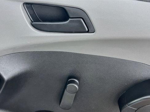 Used 2017 Chevrolet Sonic LS FWD image 30