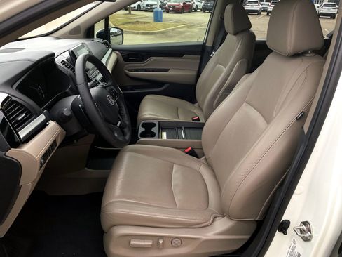 Used 2019 Honda Odyssey Elite image 10