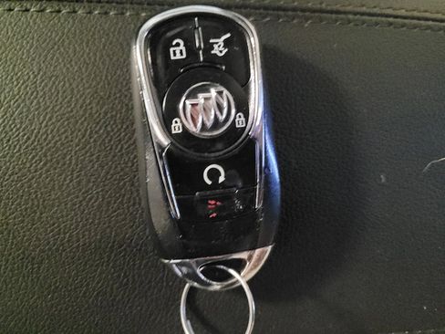 Used 2021 Buick Encore GX Select FWD image 32