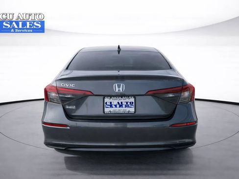 Used 2024 Honda Civic EX image 6