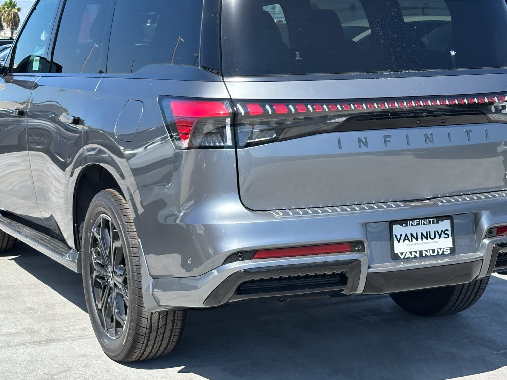 New 2027 INFINITI QX80 Sensory w/ Sport Exterior Package AWD/4WD image 4