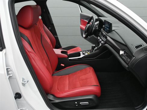 Used 2023 Acura Integra A-Spec image 18