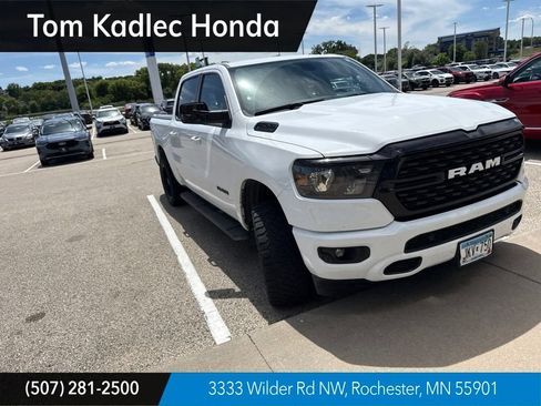 Used 2022 RAM 1500 Big Horn AWD/4WD image 1