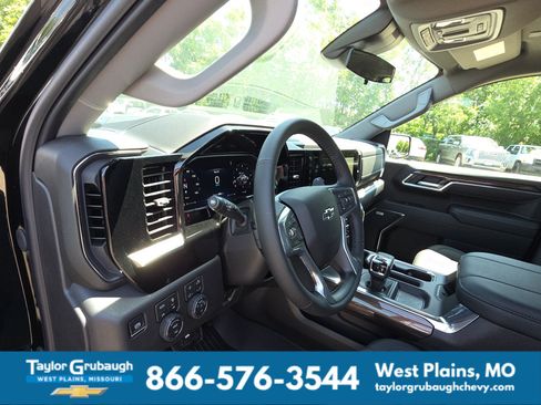 New 2026 Chevrolet Silverado 1500 LT Trail Boss w/ Safety Package AWD/4WD image 15
