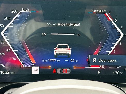 Used 2025 BMW X3 xDrive30i w/ M Sport Package image 11