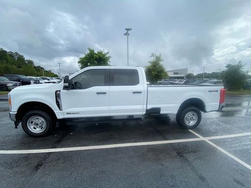 Certified 2023 Ford F250 XL w/ XL Driver Assist Package AWD/4WD image 4