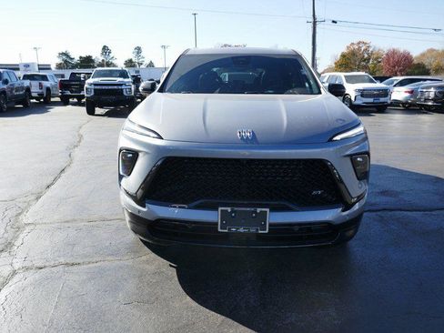 New 2026 Buick Enclave Sport Touring w/ Super Cruise Package image 7