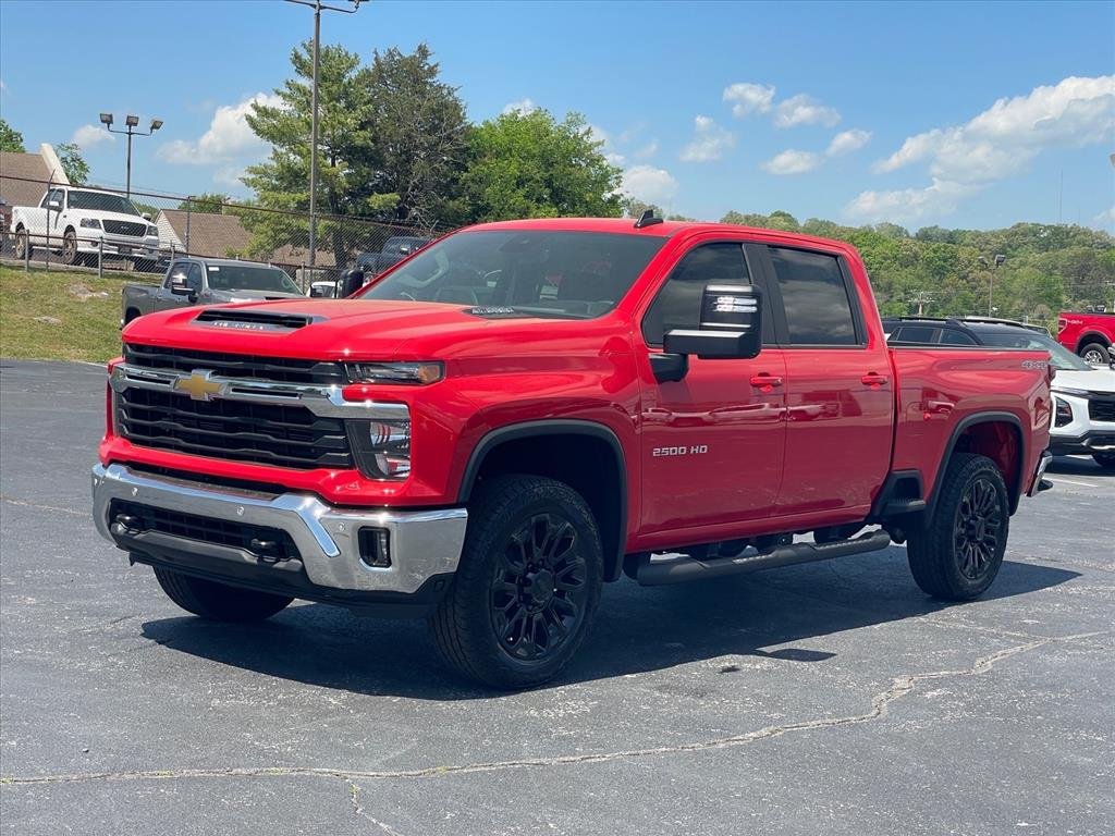 New 2026 Chevrolet Silverado 2500 LT w/ All Star Edition AWD/4WD image 3