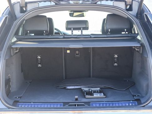 New 2026 Land Rover Range Rover Velar Dynamic SE image 25