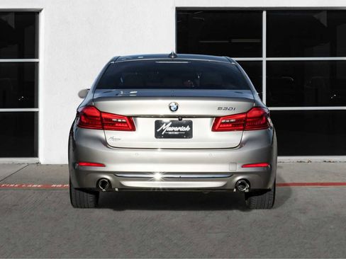 Used 2018 BMW 530i 530i w/ Premium Package image 10