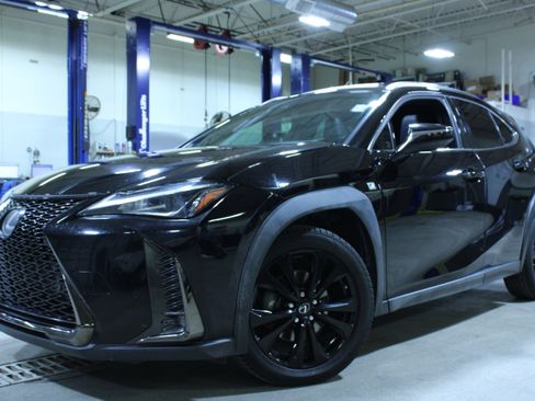 Used 2019 Lexus UX 200 F Sport w/ F Sport Premium Package image 39