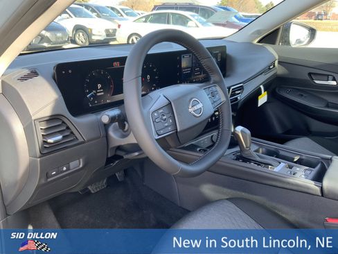 New 2026 Nissan Sentra SV w/ SV Convenience Package image 6