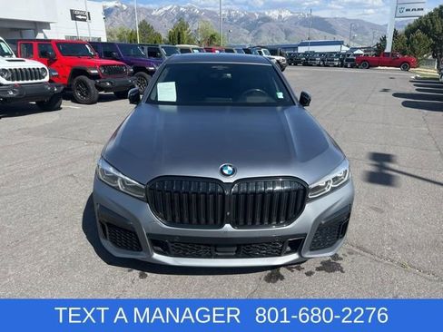Used 2022 BMW 750i xDrive w/ Autobahn Package image 8