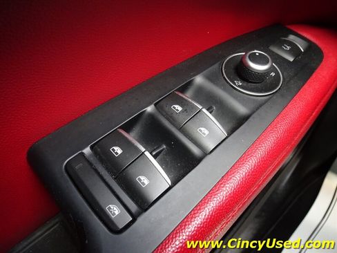 Used 2018 Alfa Romeo Stelvio Ti AWD/4WD image 25