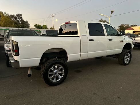 Used 2007 Dodge Ram 3500 Truck SLT w/ Light Group image 4