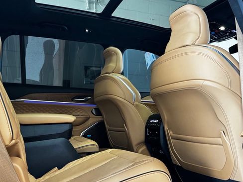 Certified 2023 Jeep Grand Cherokee L Summit AWD/4WD image 10