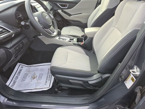 Used 2023 Subaru Forester image 10