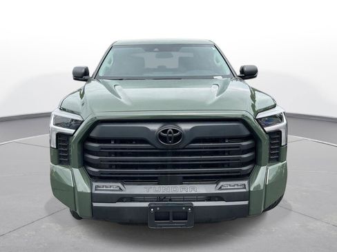 Used 2023 Toyota Tundra SR5 w/ SR5 Convenience Package RWD image 3