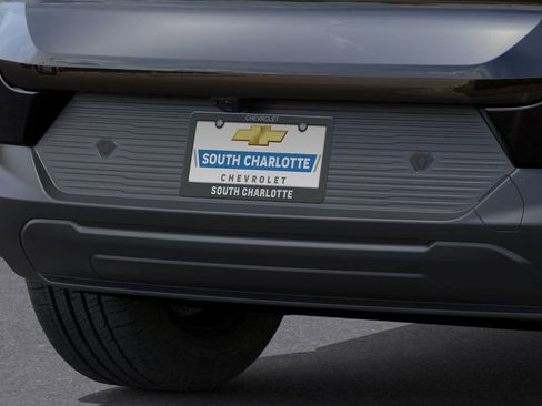 New 2026 Chevrolet Equinox EV LT FWD image 39