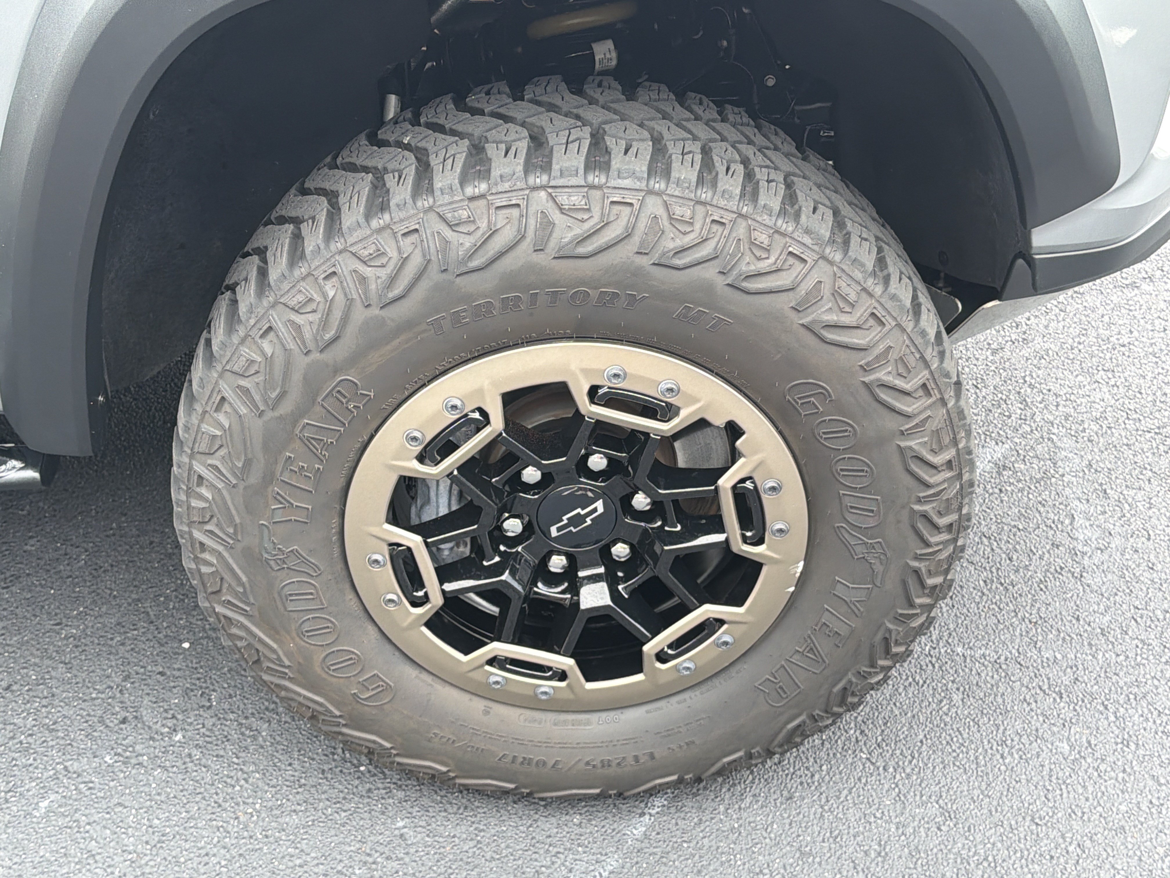 Used 2023 Chevrolet Colorado ZR2 w/ Desert Boss Special Edition AWD/4WD image 12