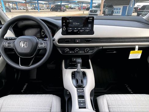 New 2026 Honda HR-V LX image 5
