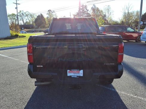 Used 2024 Toyota Tacoma TRD Sport image 11