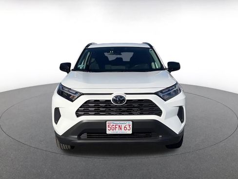 Used 2025 Toyota RAV4 LE image 4