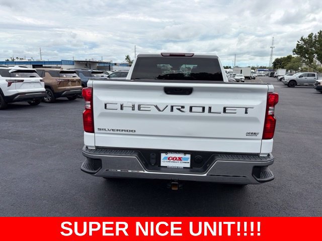 Used 2023 Chevrolet Silverado 1500 W/T w/ WT Value Package AWD/4WD image 5