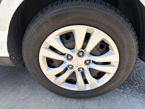 Used 2020 Kia Soul LX FWD image 9
