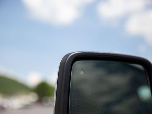 Used 2024 RAM 2500 Laramie AWD/4WD image 11