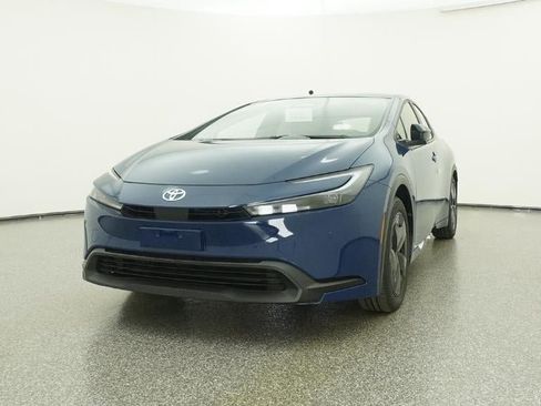 New 2026 Toyota Prius LE image 32