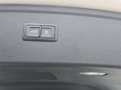 Used 2021 Audi Q5 2.0T Premium Plus AWD/4WD image 16