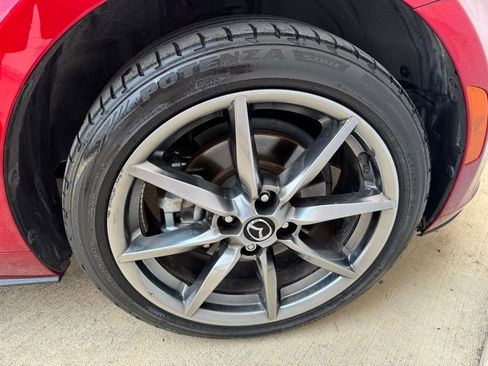Used 2023 MAZDA MX-5 Miata Grand Touring w/ Weather Package RWD image 8