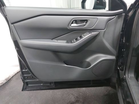 New 2026 Nissan Rogue SV AWD/4WD image 27