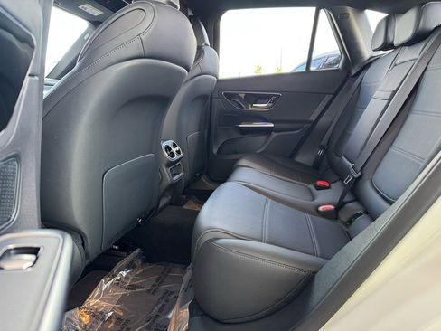 Certified 2025 Mercedes-Benz GLC 300 image 13