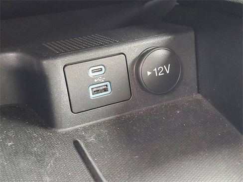 Used 2022 Ford Escape SE w/ Convenience Package image 25