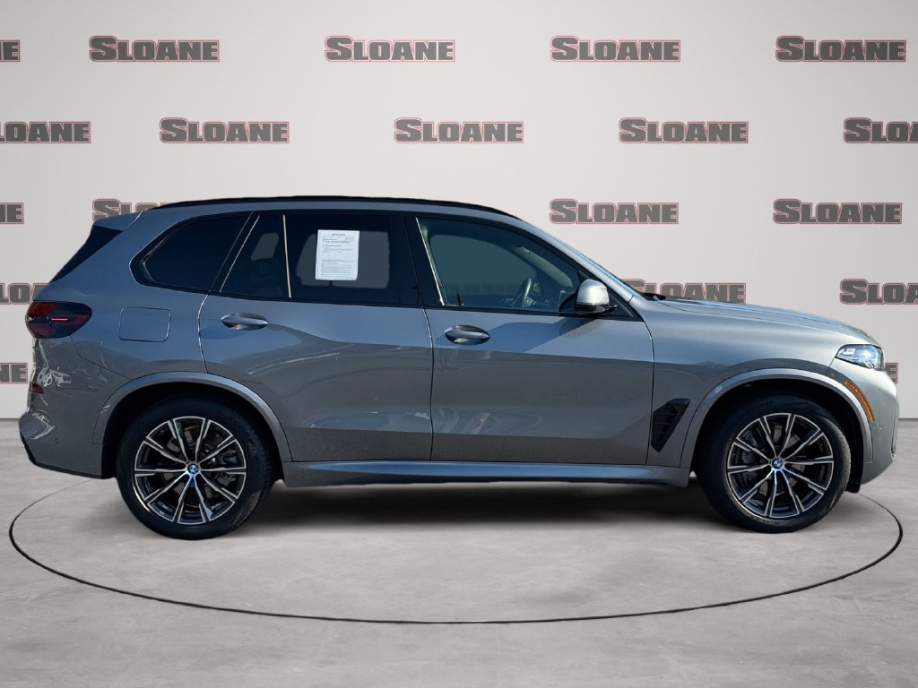 Certified 2026 BMW X5 xDrive50e w/ M Sport Package AWD/4WD image 6