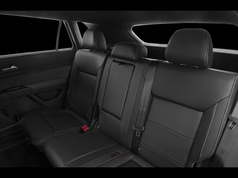 Used 2020 Volkswagen Atlas Cross Sport SE w/ Towing Package image 55