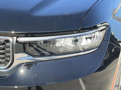 New 2025 Jeep Grand Cherokee L Laredo image 9