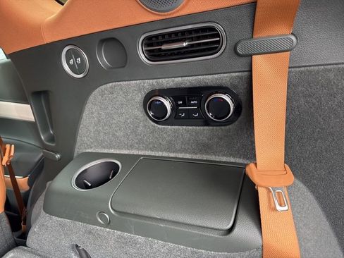 New 2026 Genesis GV80 2.5T Prestige image 16