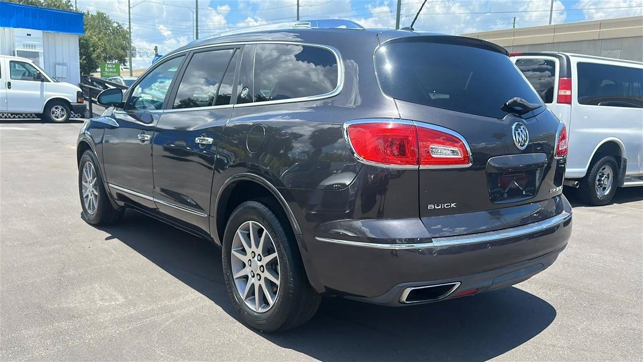 Used 2014 Buick Enclave Leather FWD image 10